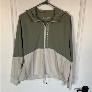 Under Armour Woven Full Zip Color Block Hooded Jacket.